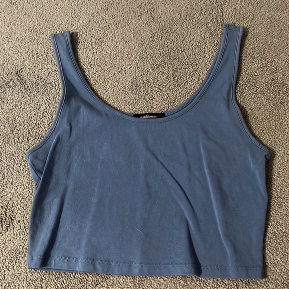 Crop top bundle - Picture 3 of 3